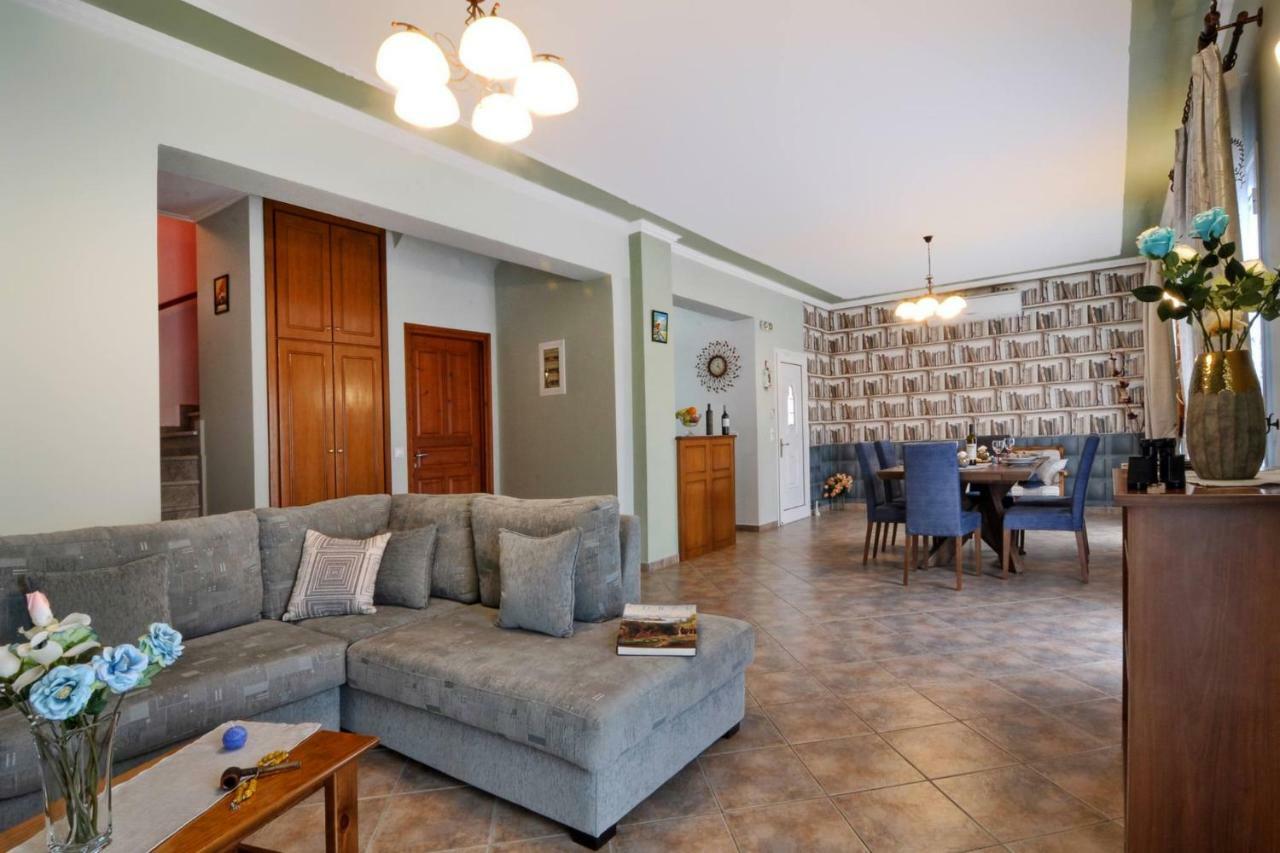 אגיוס גיורגיוס פגון Angela Pool Apartments מראה חיצוני תמונה