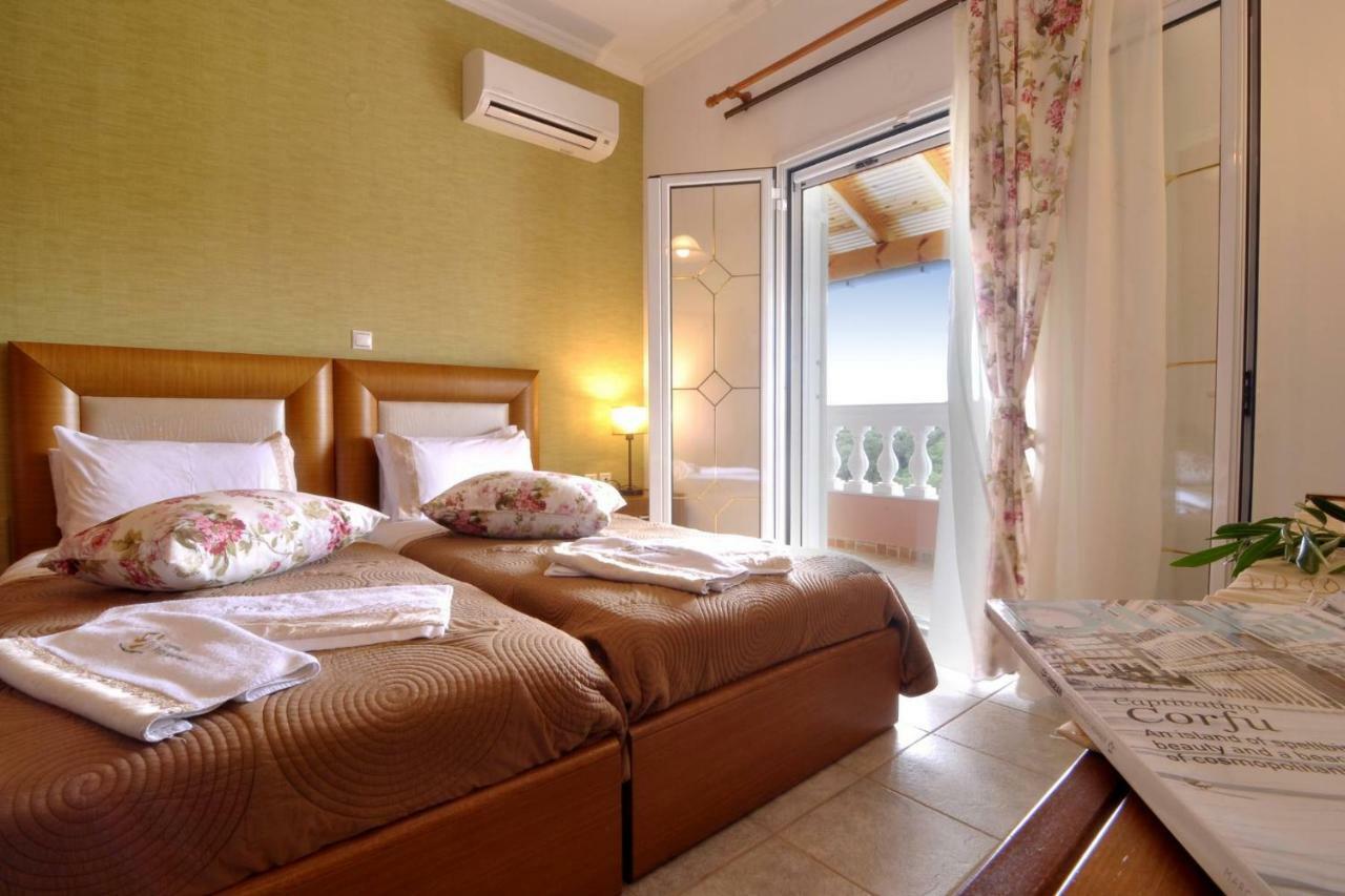אגיוס גיורגיוס פגון Angela Pool Apartments מראה חיצוני תמונה